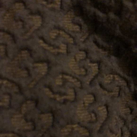 Textured H&M sweater size extra small - Picture 3 of 3